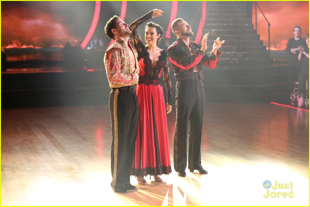 Rumer Willis & Val Chmerkovskiy Head To DWTS SemiFinals After Perfect