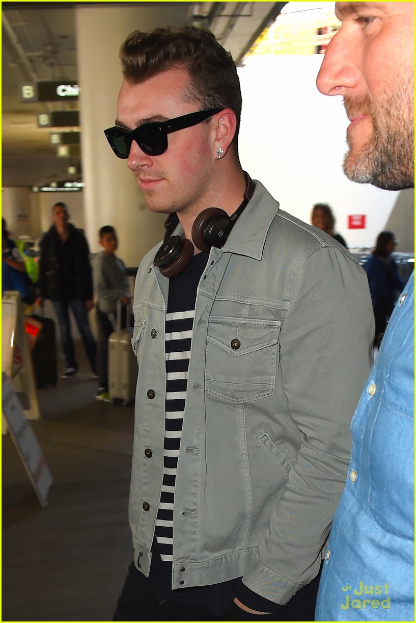 sam smith flies to america to see specialist 04