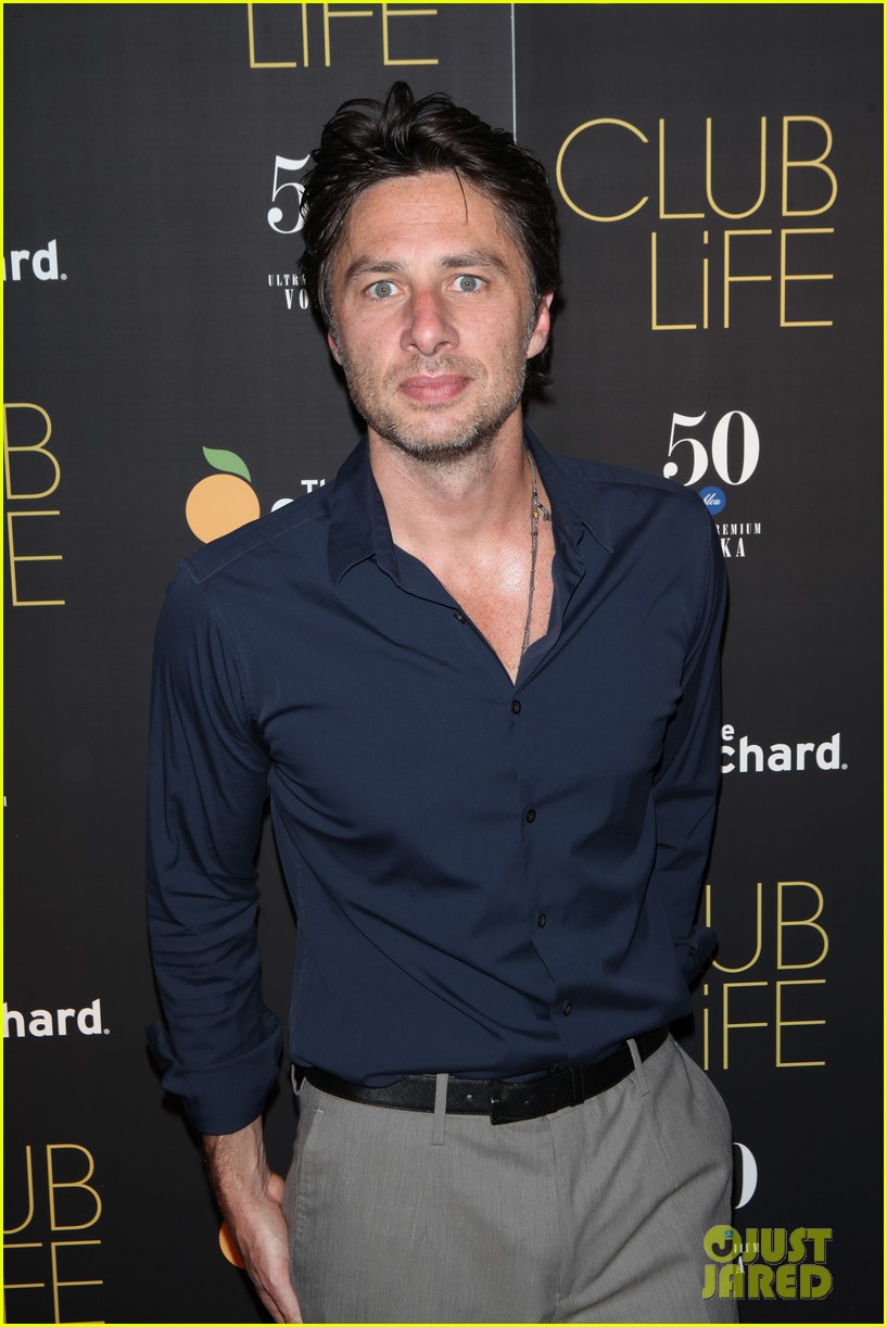 jessica szohr gets support from zach braff at club life 11