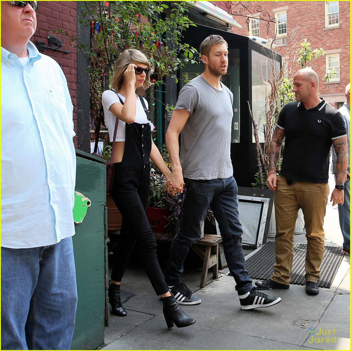 taylor swift calvin harris grab lunch together in nyc 05