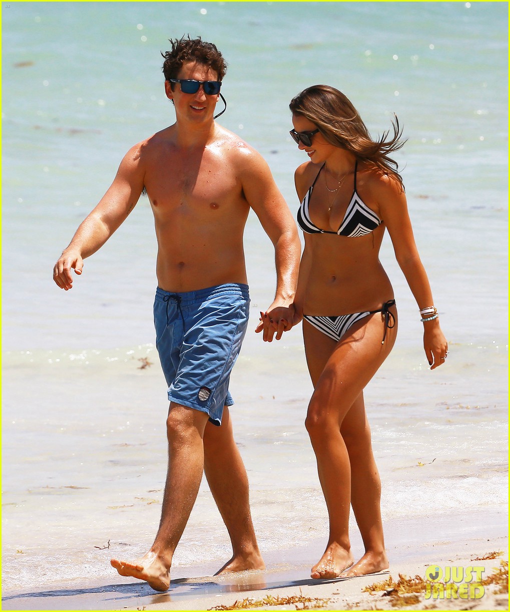 miles teller keleigh sperry continue their vacation 30