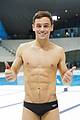 tom daley shows off ripped body after winning gold 02
