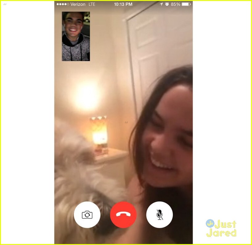 bailee madison emery kelly late night facetime 02