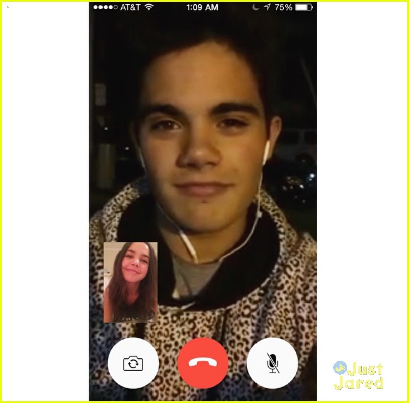 bailee madison emery kelly late night facetime 05