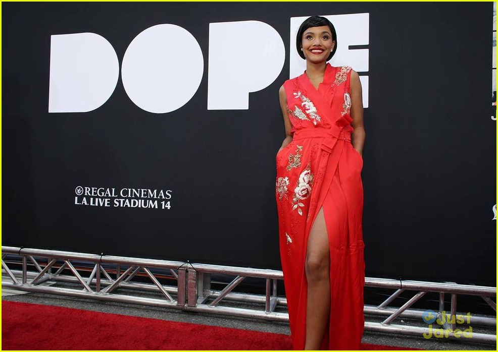 chanel iman looks dope in her sparkling dress at premiere 15