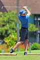 zac efron golfing in hawaii 38
