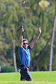zac efron golfing in hawaii 40