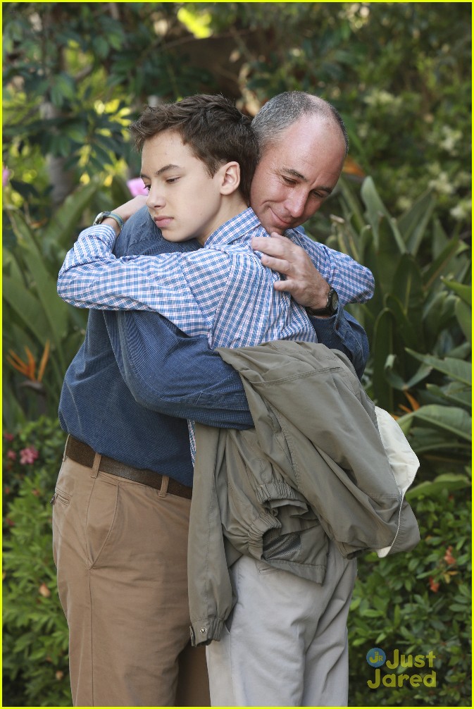 the fosters celebrate fathers day stills 03