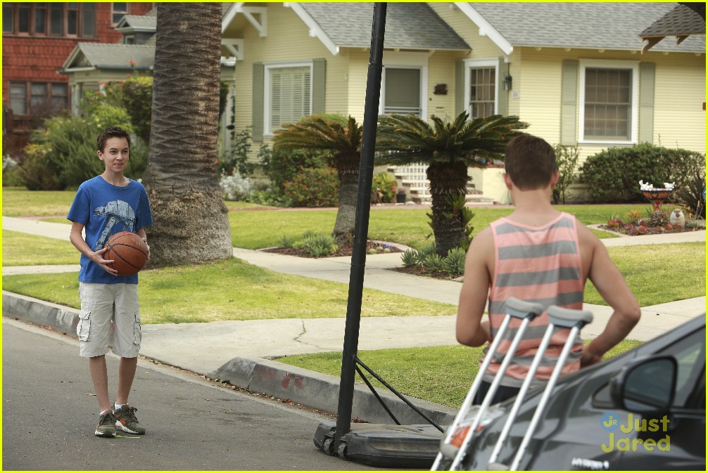the fosters celebrate fathers day stills 09