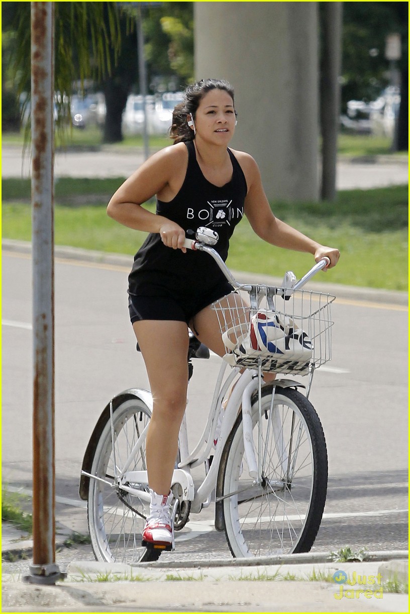 Gina Rodriguez On Her Golden Globe Win: 'The Nomination Itself Was The ...