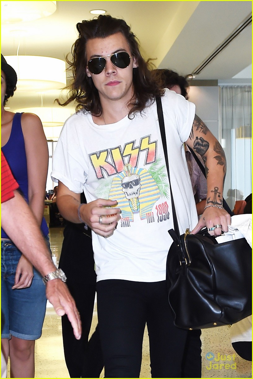harry styles la sighting after solo 1d news 01