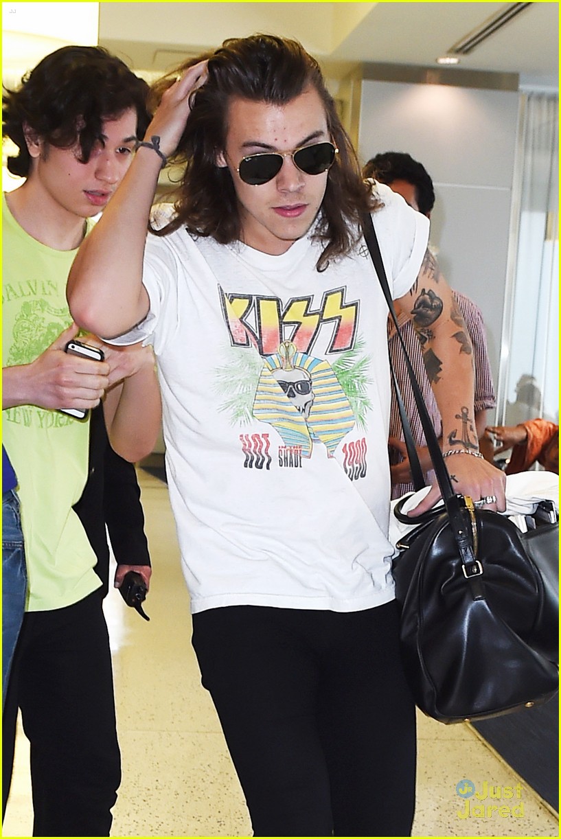 harry styles la sighting after solo 1d news 06
