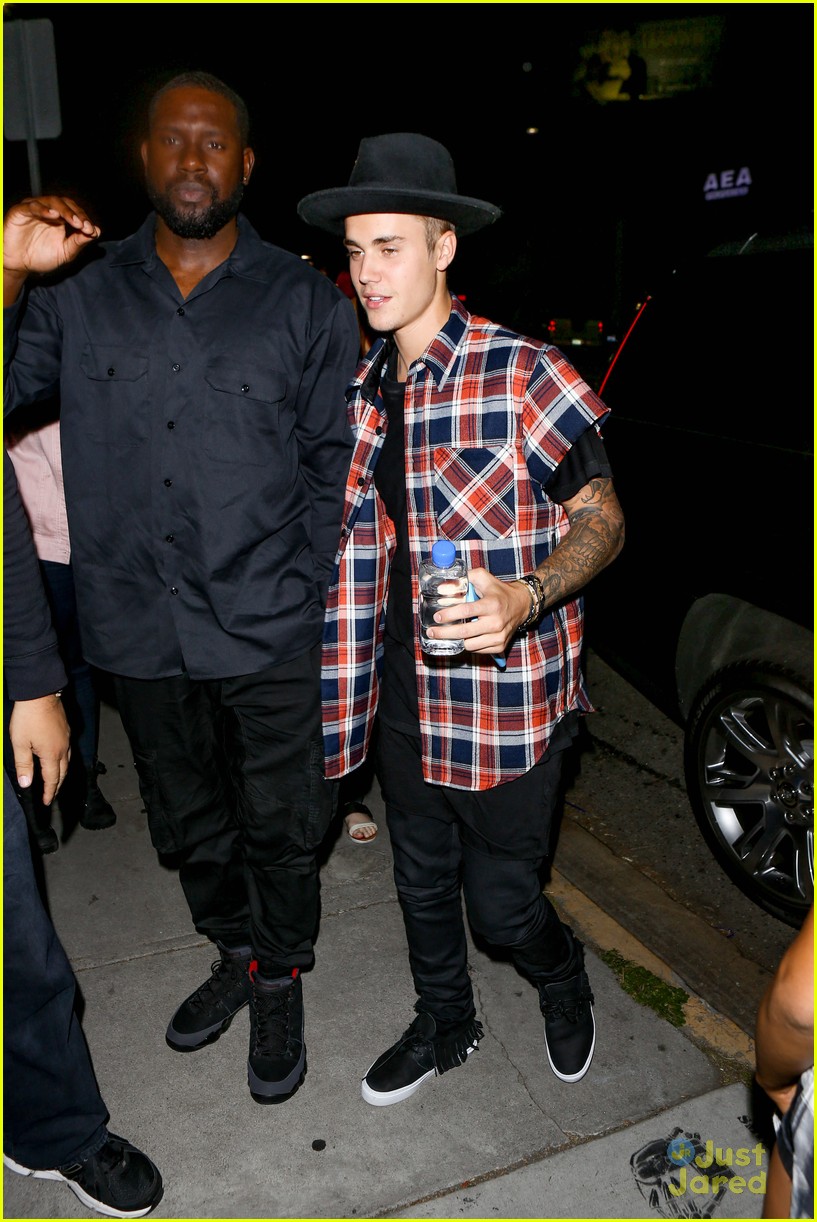 justin bieber star studded crowd for tori kellys album release party 08