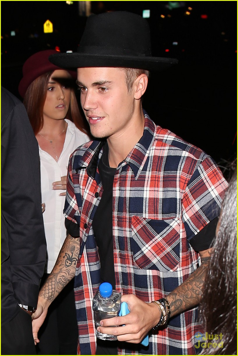 justin bieber star studded crowd for tori kellys album release party 12