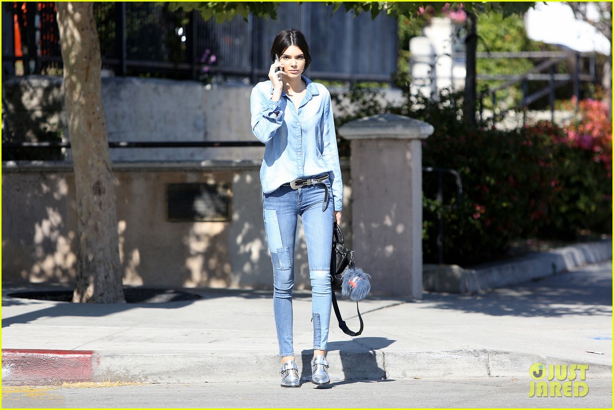 kendall jenner adopts puppy 09