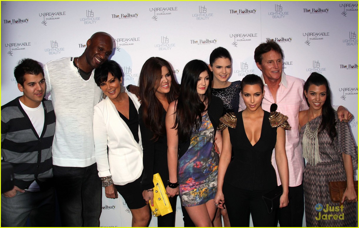 kendall jenner wishes caitlyn jenner a happy fathers day 11