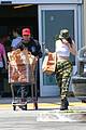 kylie jenner tyga go grocery shopping together 16