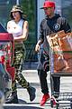 kylie jenner tyga go grocery shopping together 27