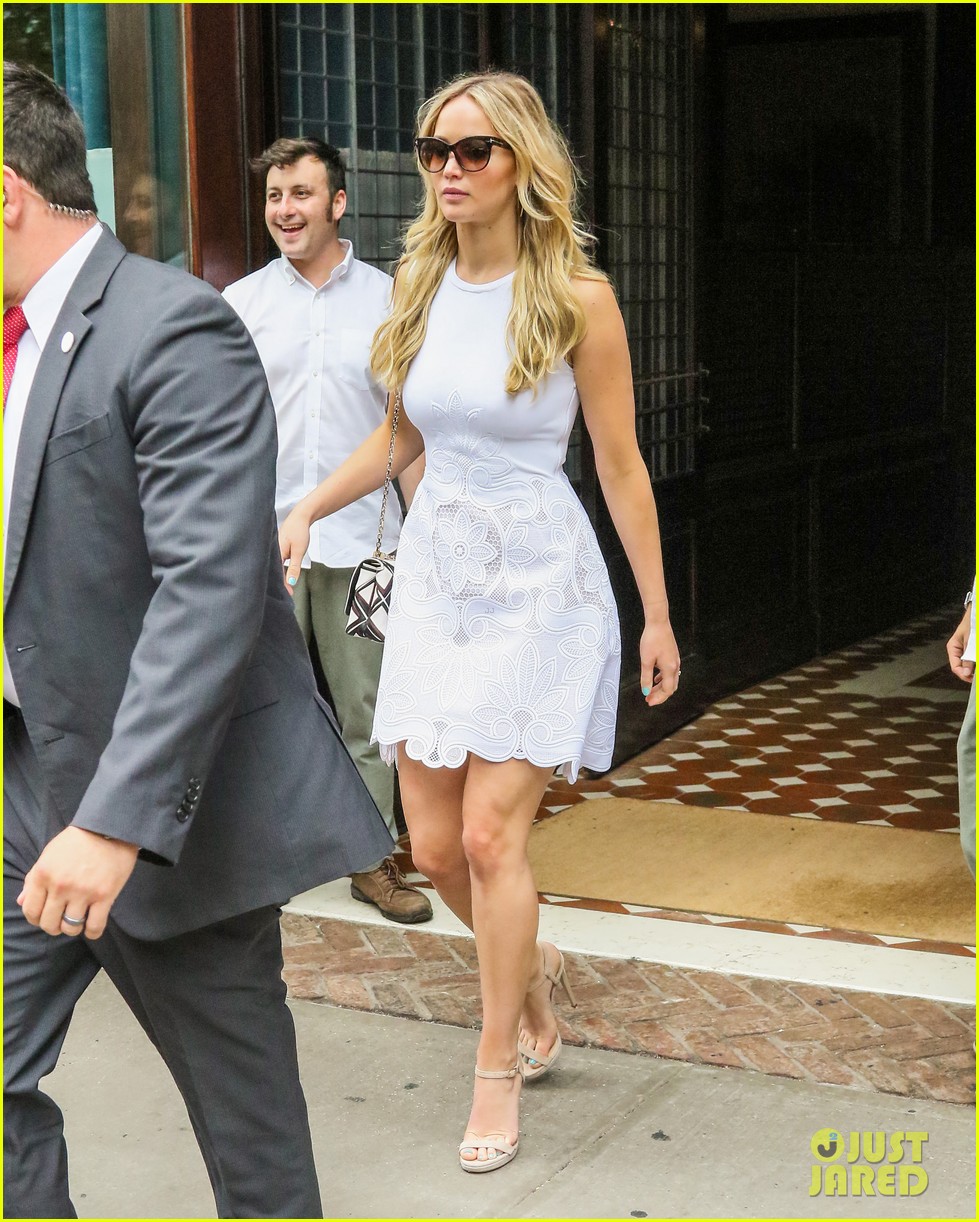 jennifer lawrence summer chic in nyc 07