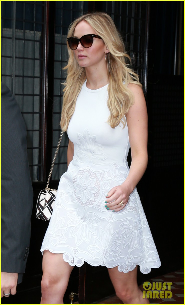 jennifer lawrence summer chic in nyc 22