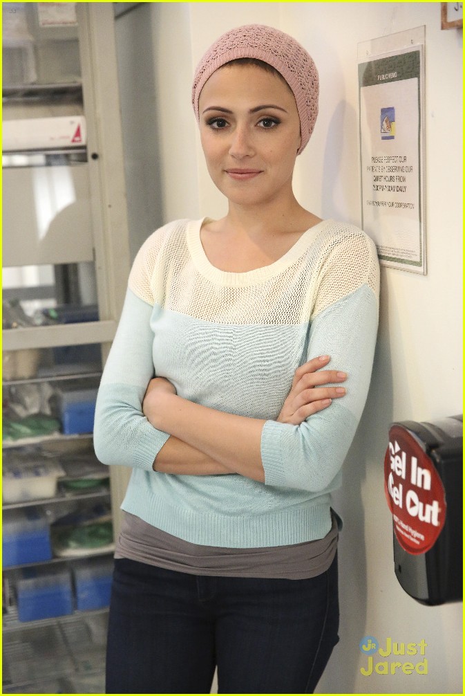 chasing life summer premiere first look pics 10