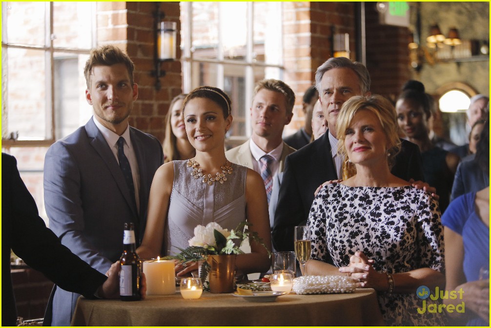 chasing life summer premiere first look pics 28