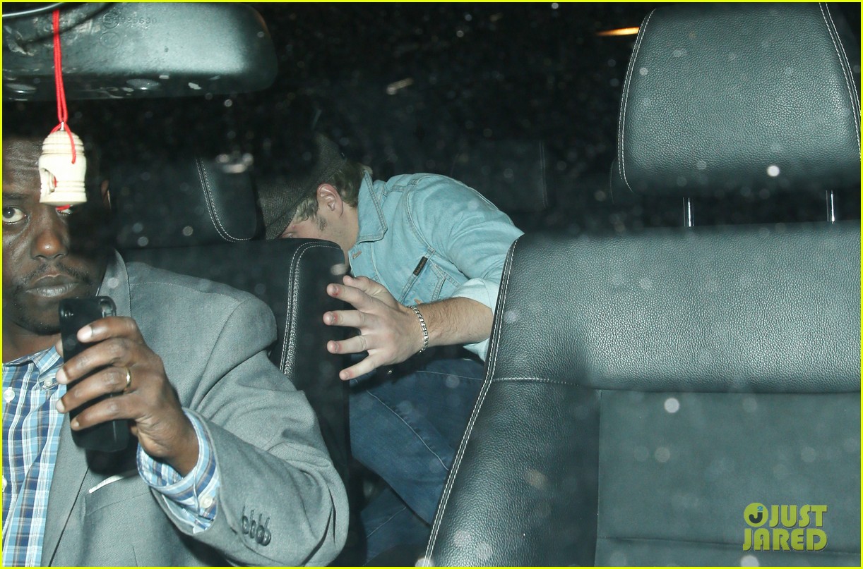 niall horan parties into the morning with friends 15