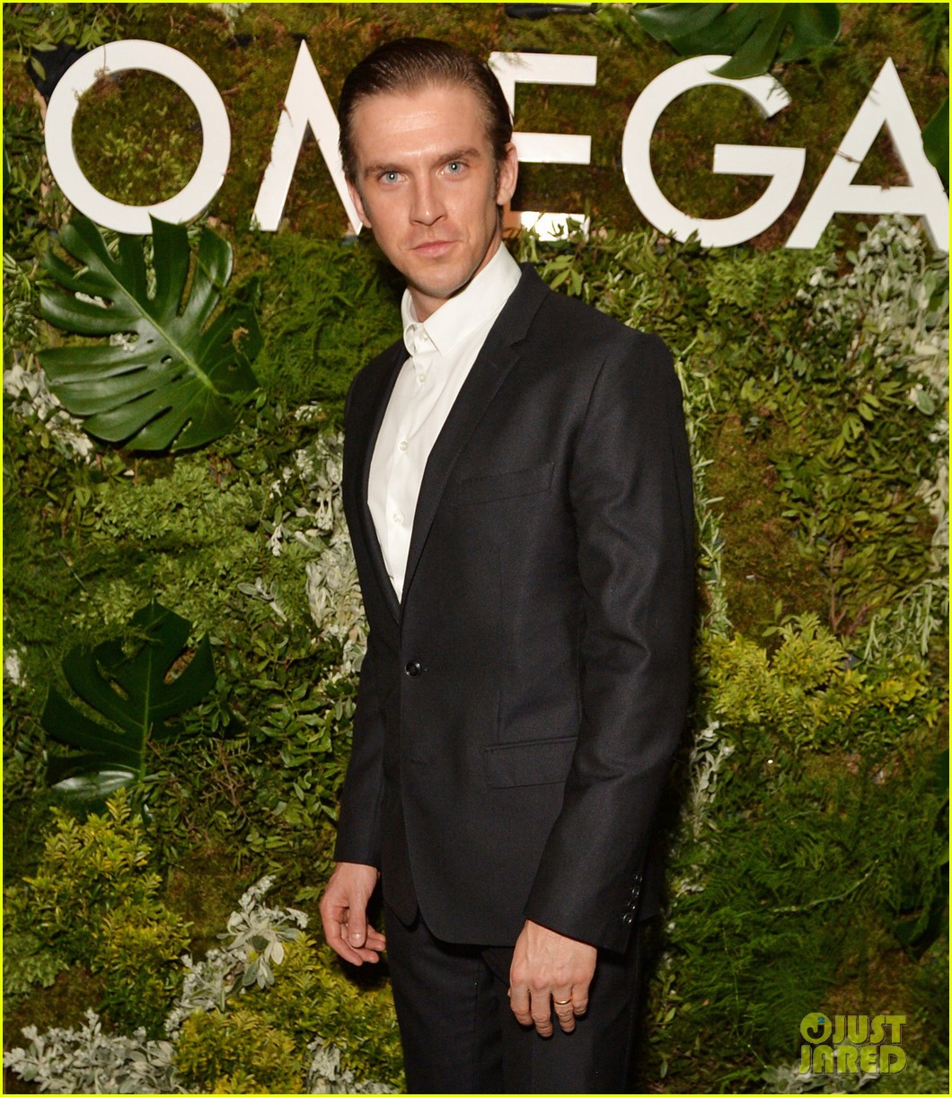 eddie redmayne celebrates being new face of omega watches 09