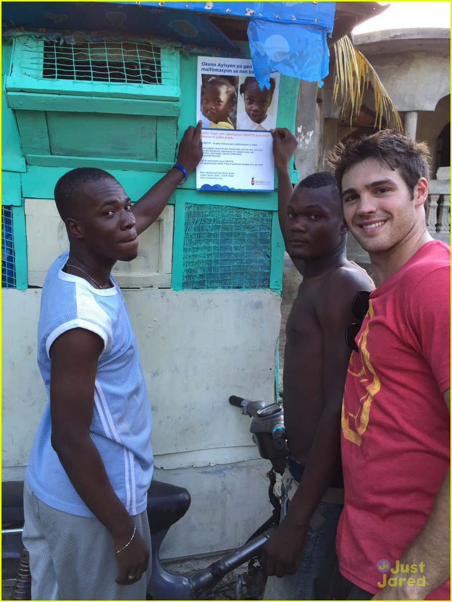 steven mcqueen smile train visit haiti 03
