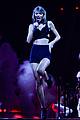taylor swift performs in europe calvin harris watches her cats 05