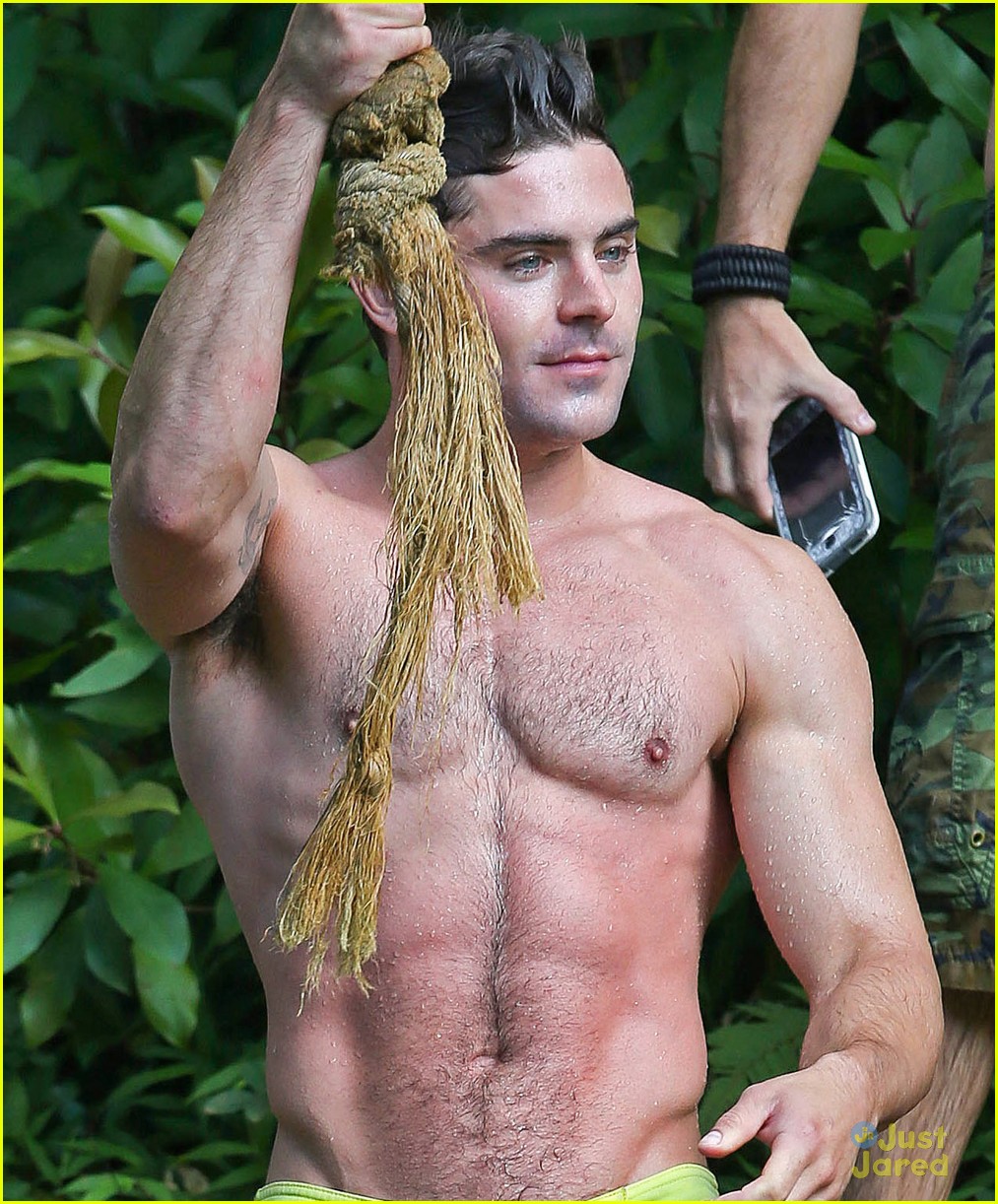 zac efron shirtless hawaii more ripped than ever 15