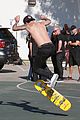 justin bieber shirtless skateboarding 04