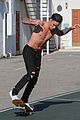 justin bieber shirtless skateboarding 23