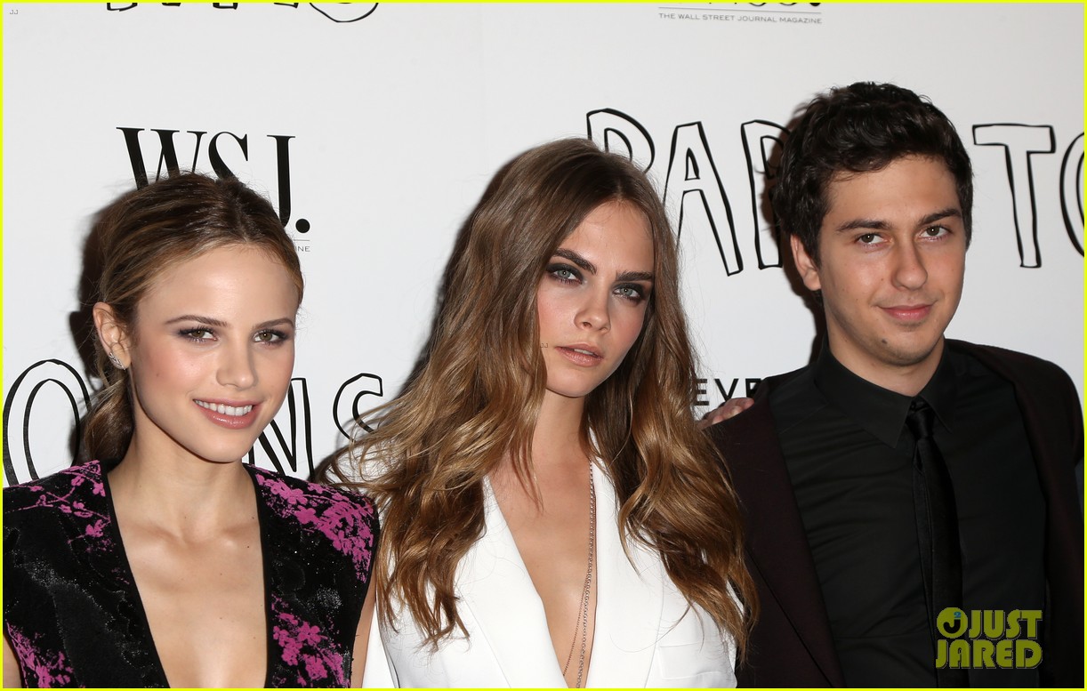 cara delevingne nat wolff paper towns west hollywood 11
