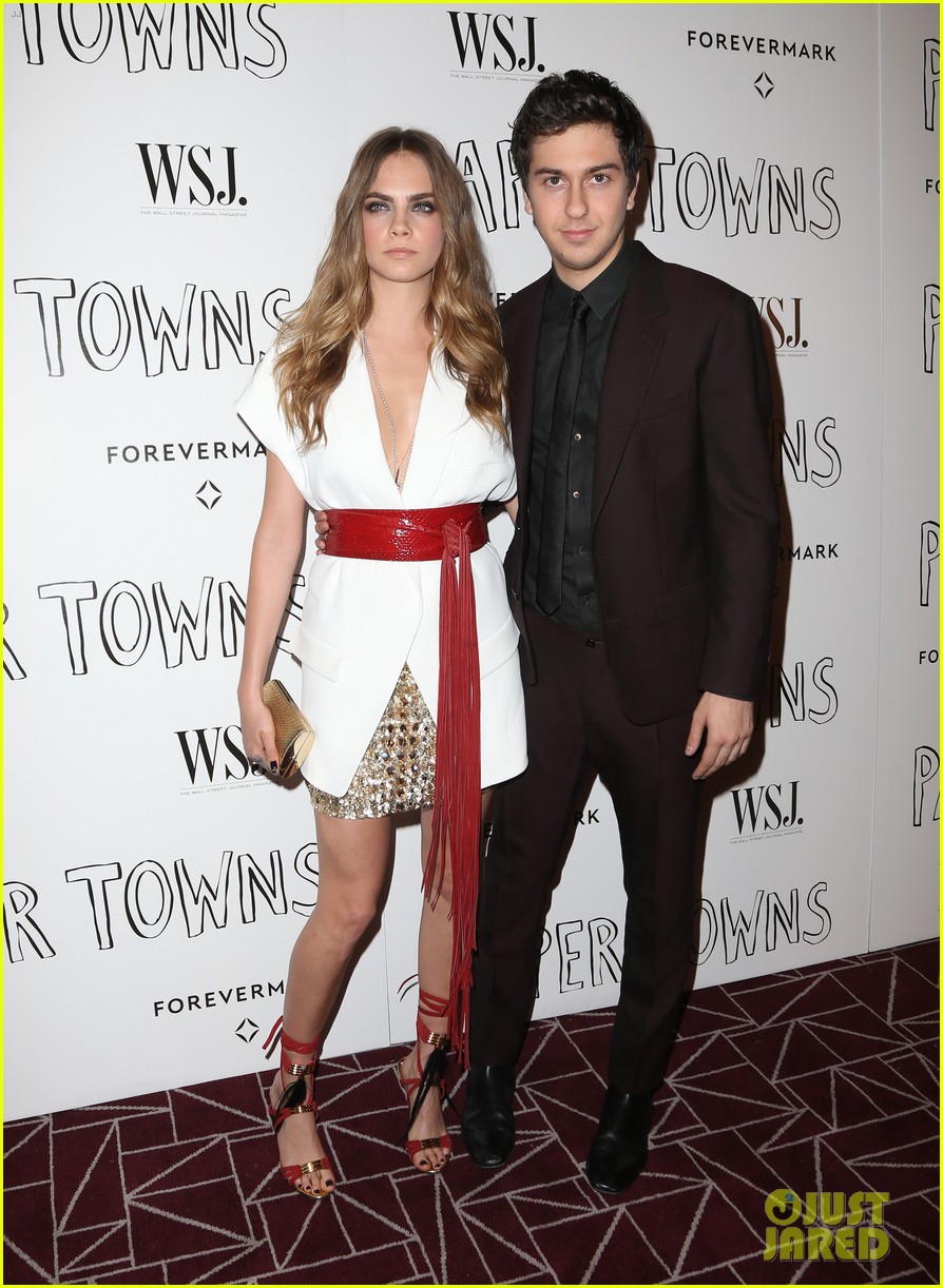 cara delevingne nat wolff paper towns west hollywood 16