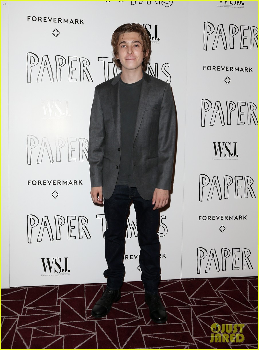 cara delevingne nat wolff paper towns west hollywood 20