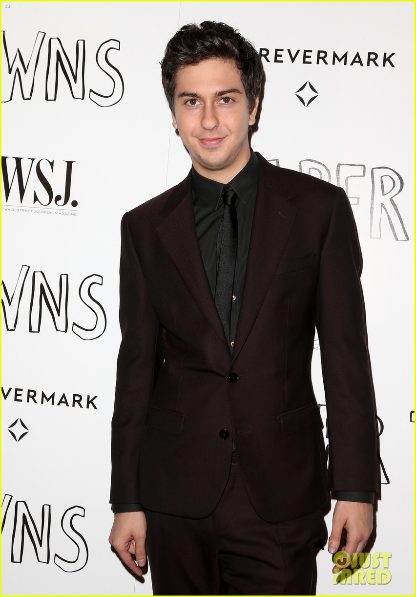 cara delevingne nat wolff paper towns west hollywood 30