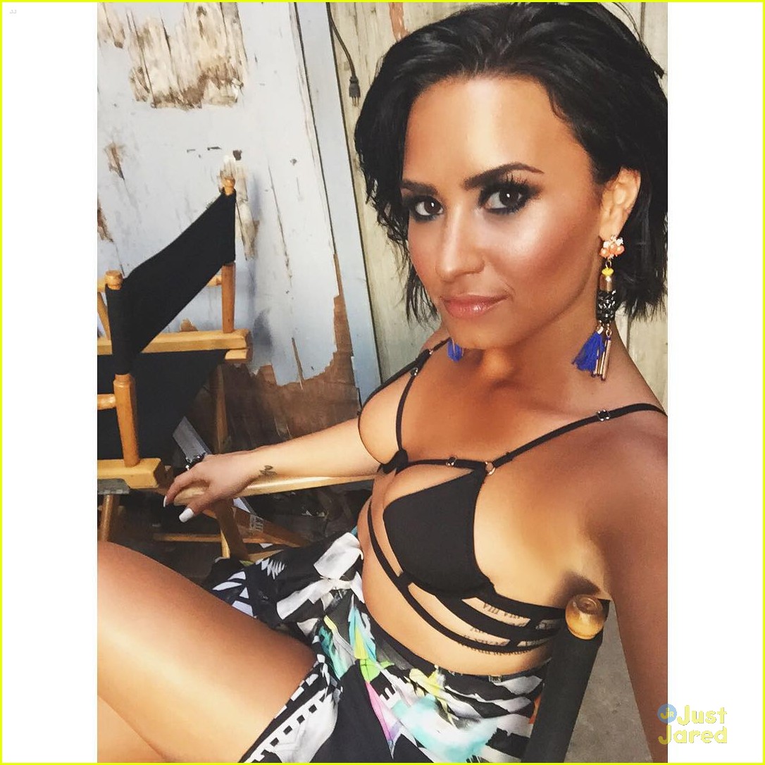 demi lovato y100 pool party cool summer 01