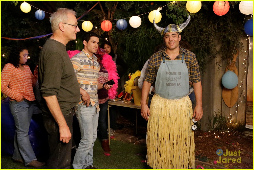 the fosters callies surprise party stills 16