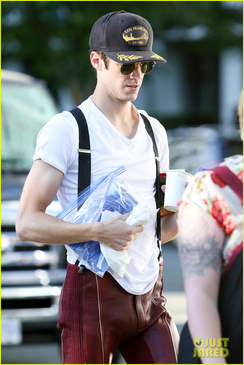 the flash grant gustin emmy nomination 09