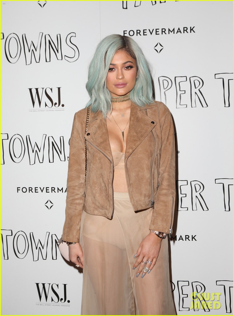 kendall kylie jenner paper towns screening 54