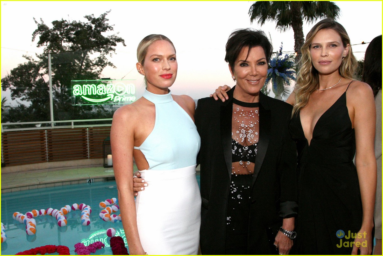 kendall kris jenner support erin sara foster at amazon prime summer soiree 09