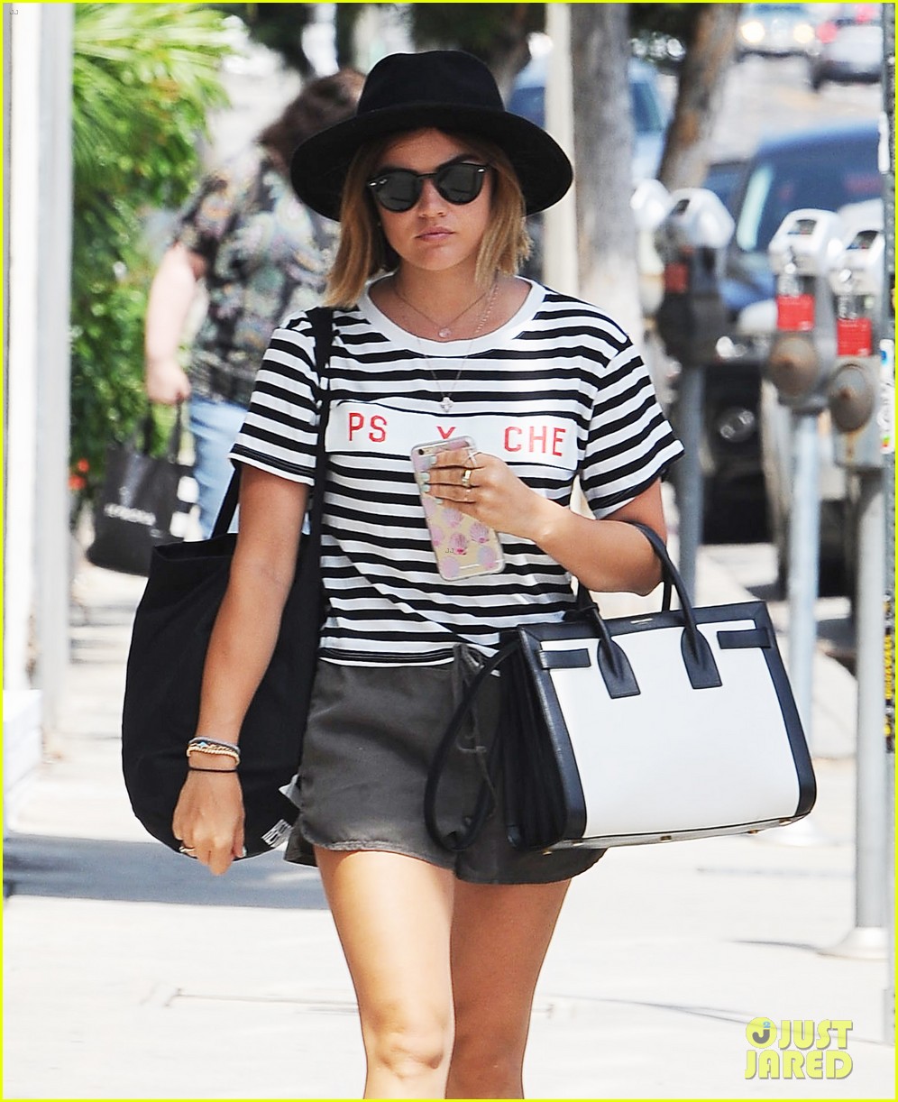 lucy hale shopping after hawaii trip 13