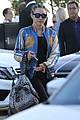 miley cyrus girlfriend stella maxwell hold hands at lunch 21
