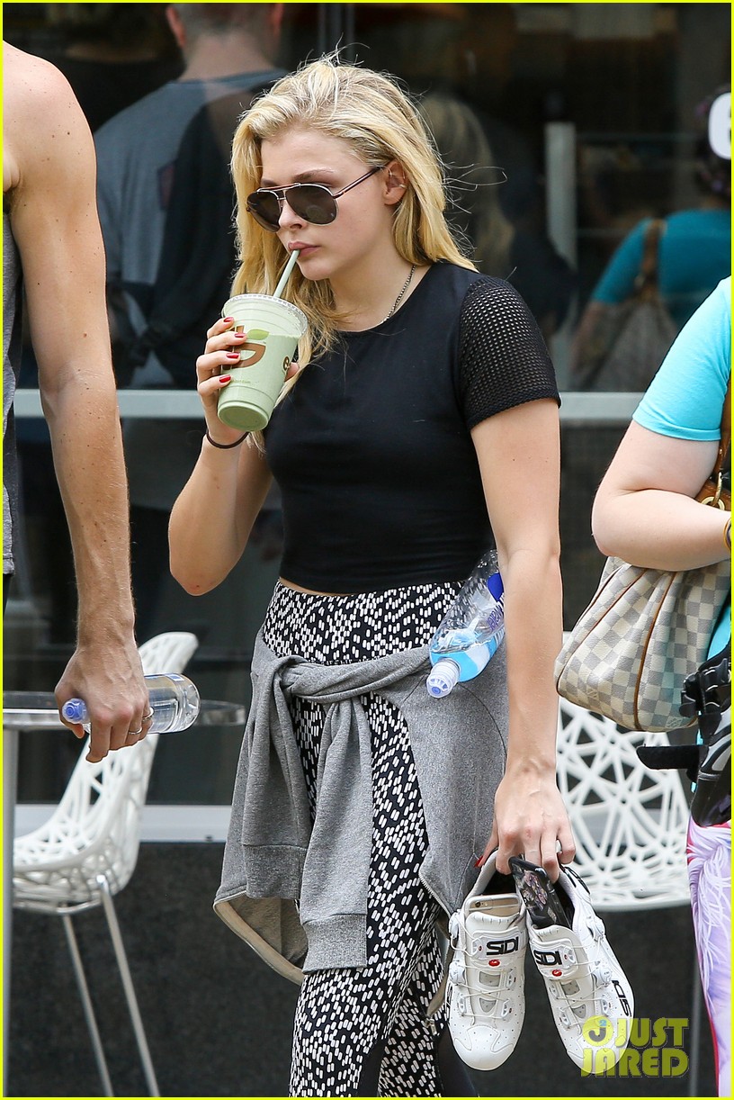 chloe moretz soul cycle summer music recommendations 06
