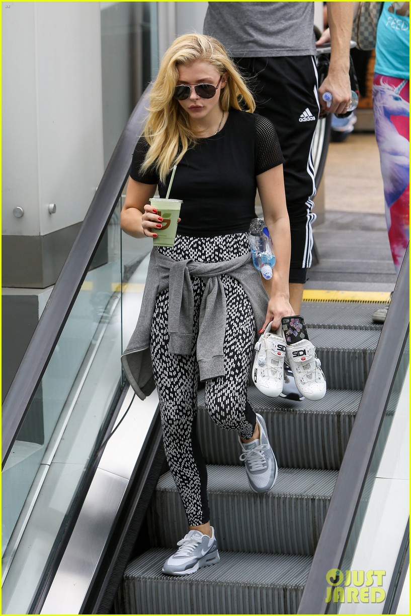chloe moretz soul cycle summer music recommendations 07