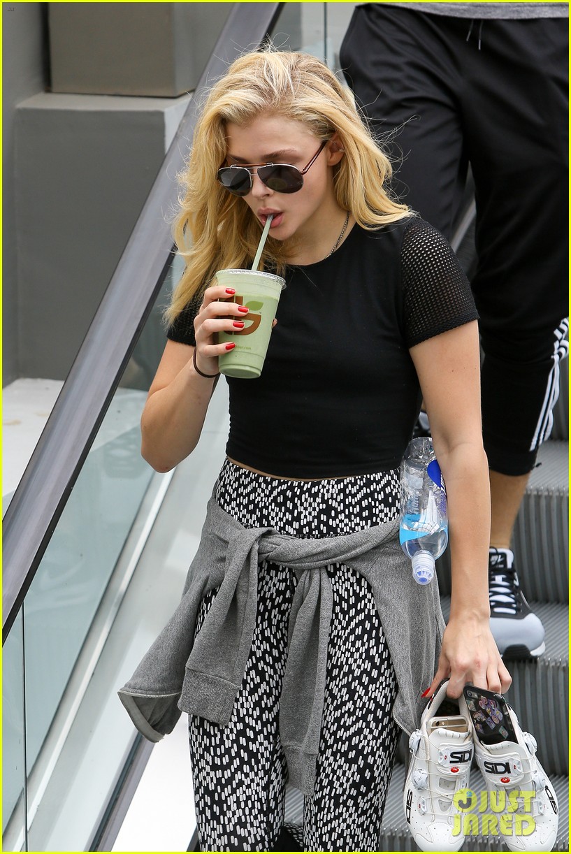 chloe moretz soul cycle summer music recommendations 08