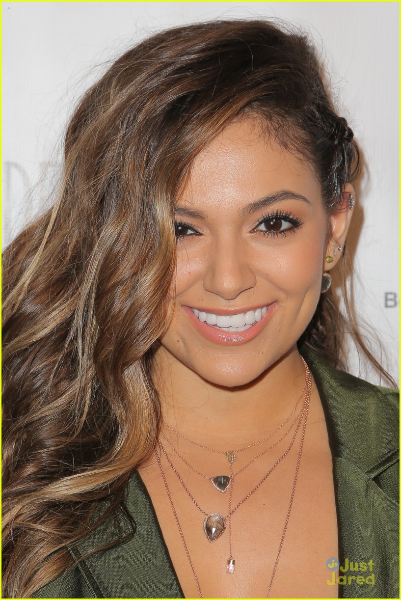 10 of the Best Bethany Mota Hair + Makeup Videos Ever - Brit + Co