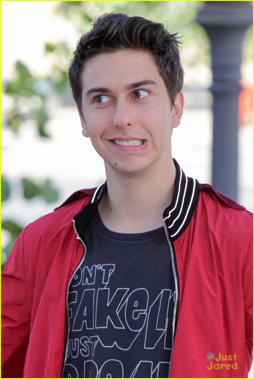 nat wolff red jacket paper towns rio photo call 11