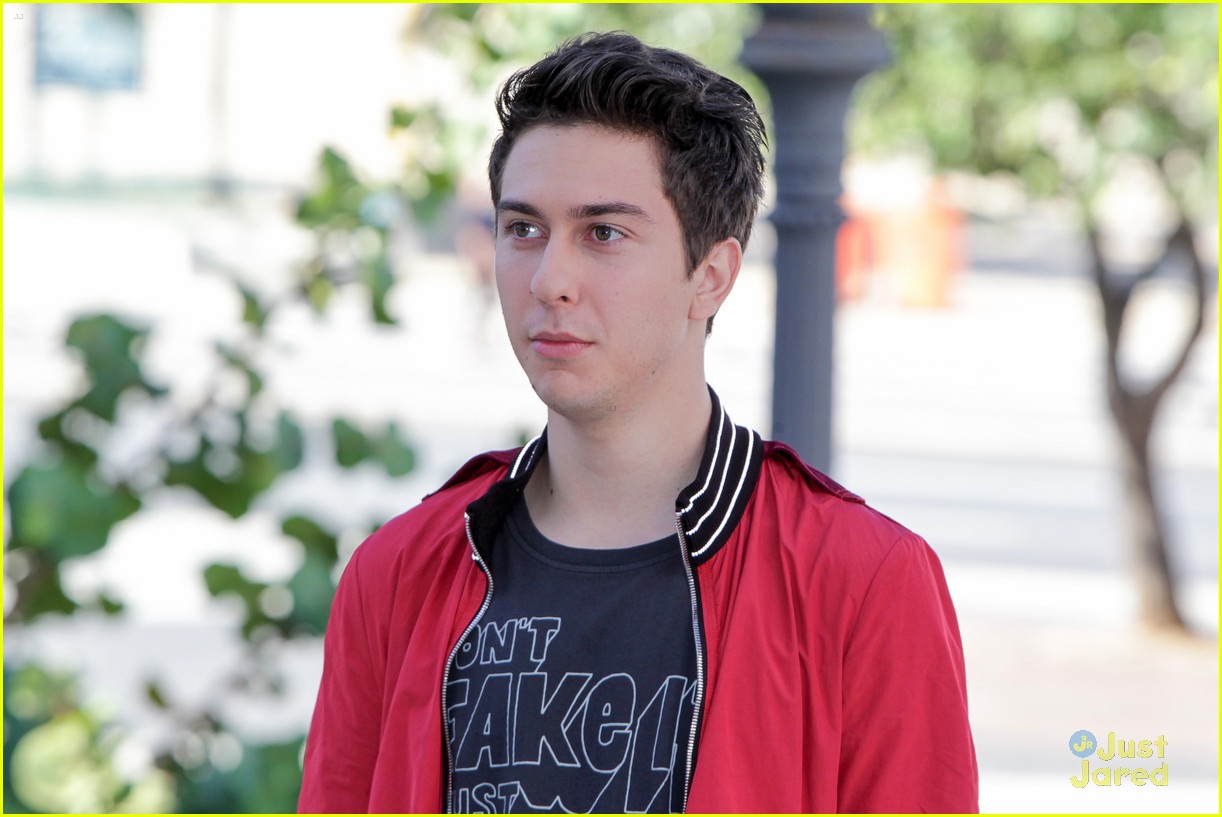 nat wolff red jacket paper towns rio photo call 16